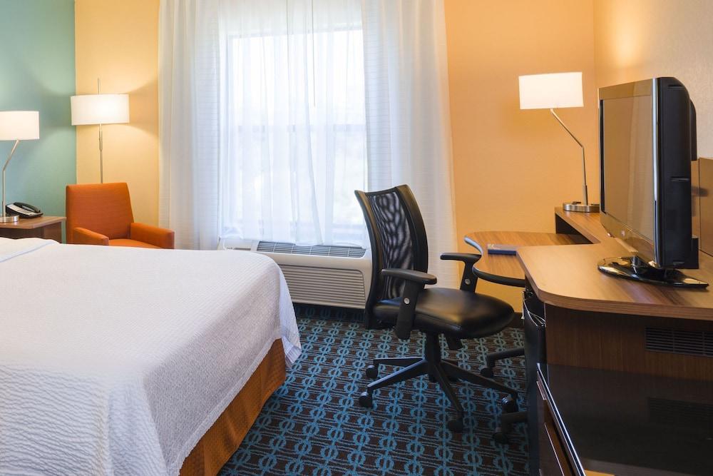 Fairfield Inn By Marriott Laurel Exterior photo